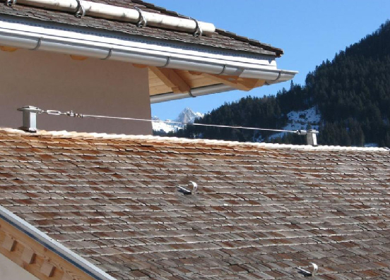 Posa linea vita orizzontale a pali a Brescia